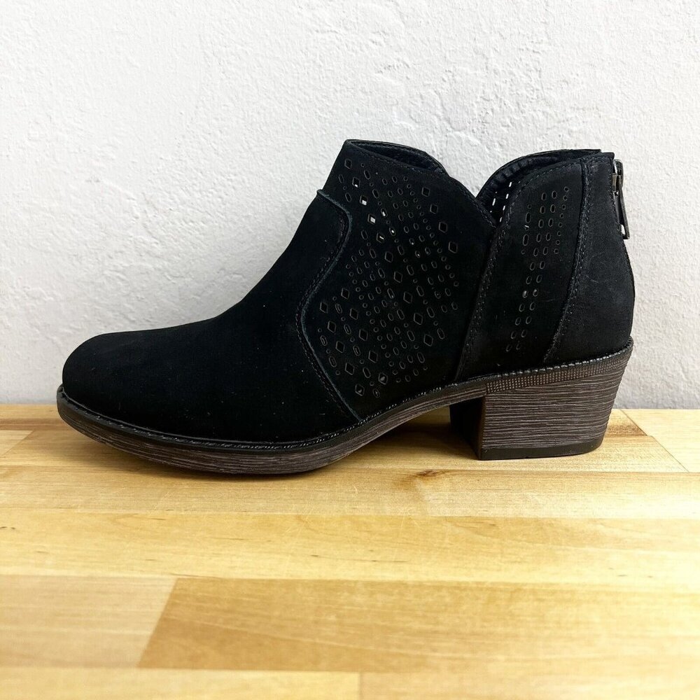 Propet Ankle Boots Remy‎ Perforated Black Suede Leather Shoes Size 6.5 NEW